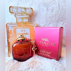 🩷🩷Coach Wild Rose Perfume 3.0 oz — Pink and Gold Accents🩷🩷